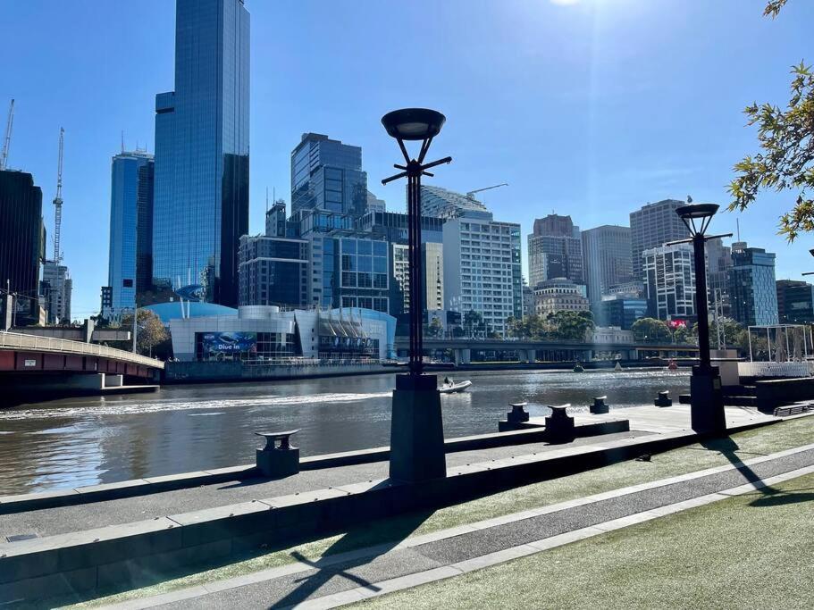 Morgan Place - Central Melbourne Cbd Apartment On Flinders Lane Late Check-Out, Complimentary Welcome Hamper Zewnętrze zdjęcie